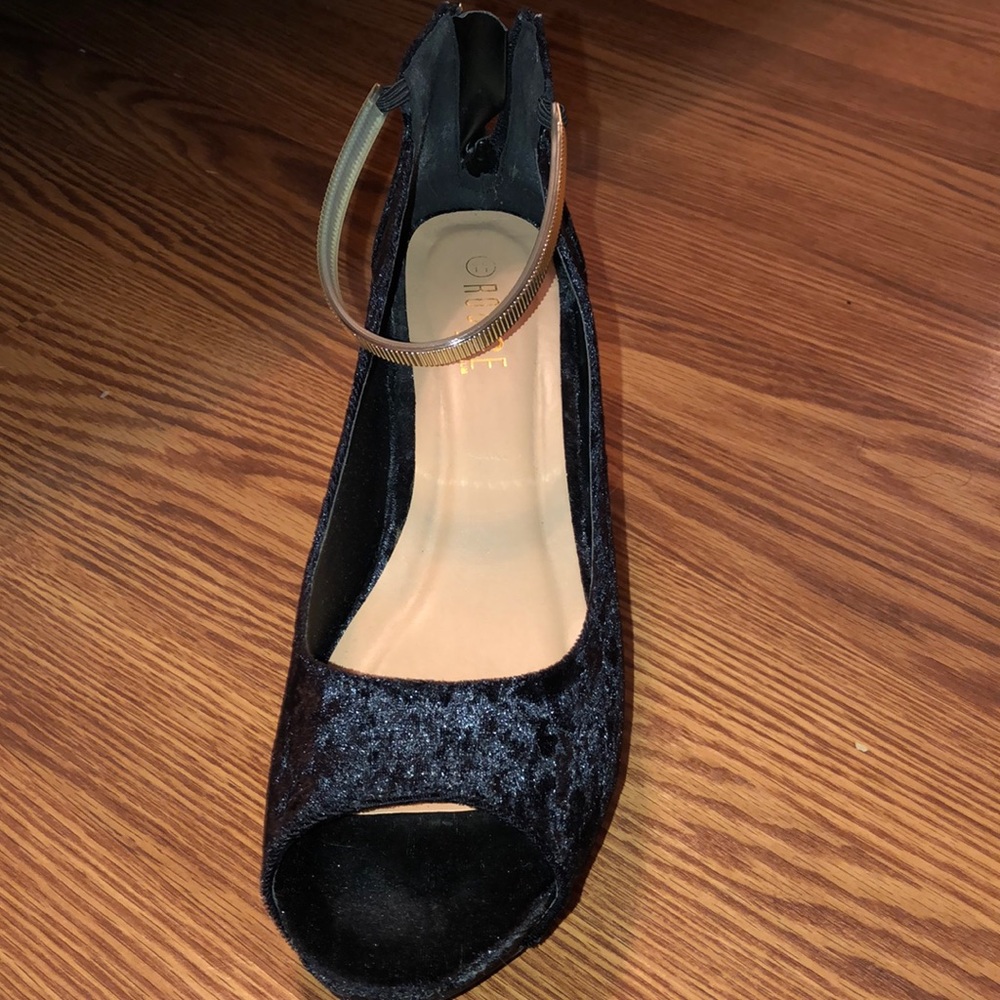 Wedges - Picture 2 of 5